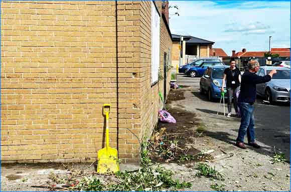 Local clean up in Hoyland with ward alliance leading the way